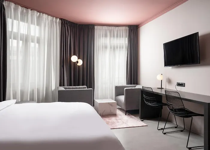 Visionapartments - Contactless Check-in Apart-hotel 4*