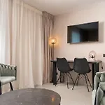 Visionapartments - Self Check-in 4*