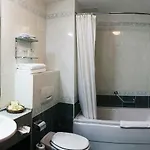 Visionapartments - Self Check-in Lägenhetshotell 4*