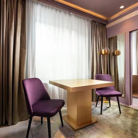 Visionapartments - Contactless Check-in 4* Bukarest