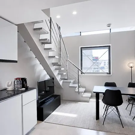 Visionapartments - Self Check-in 4*