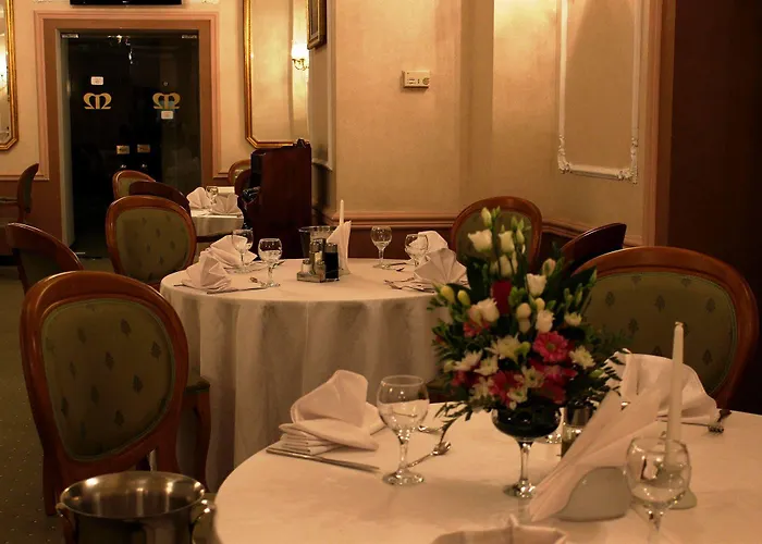 Visionapartments - Contactless Check-in 4*