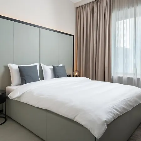 Hotel apartamentowy Ramada By Wyndham Majestic