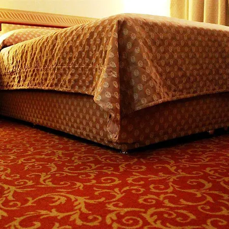 Ramada By Wyndham Majestic Hotel apartamentowy Bukareszt